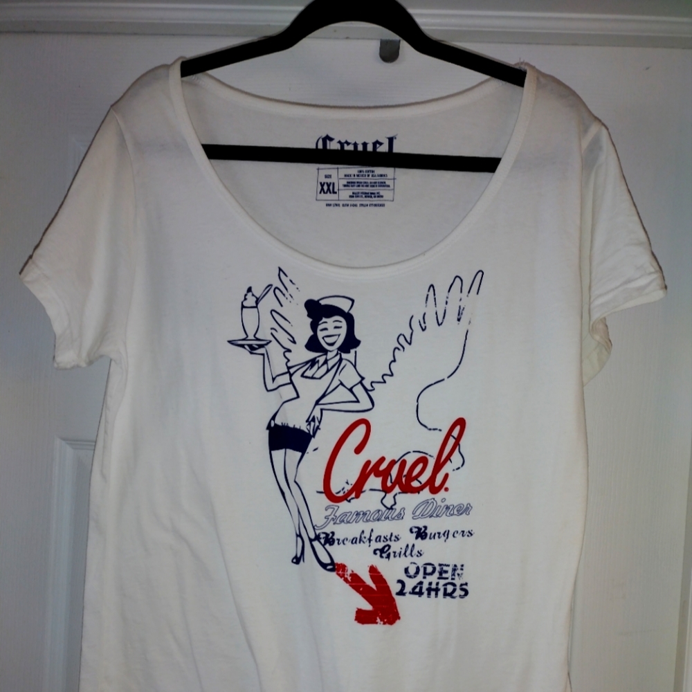 Cruel girl tee